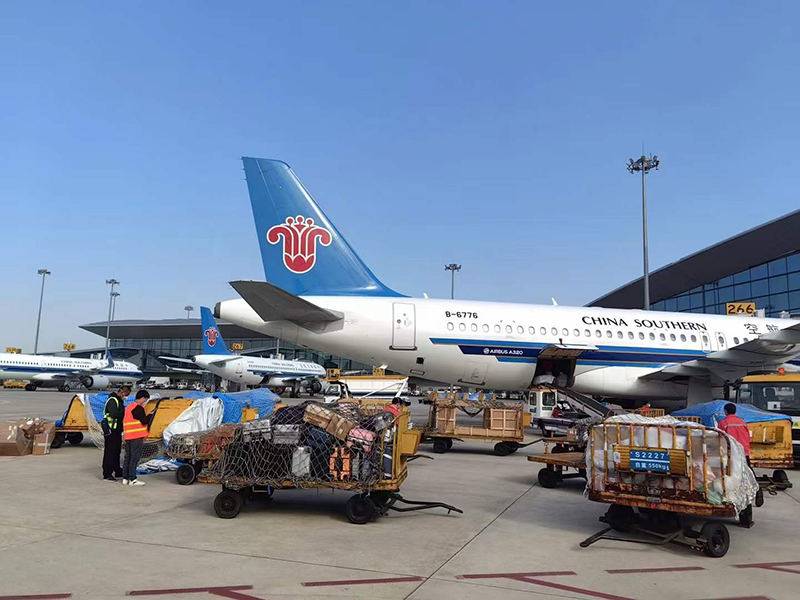 沂水到和田空运公司-航空